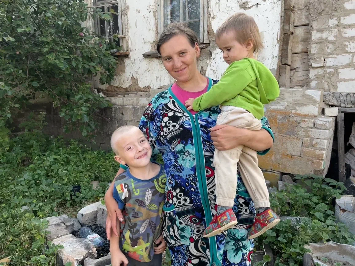 Помочь Даше вернуть себе имя, а детям — будущее